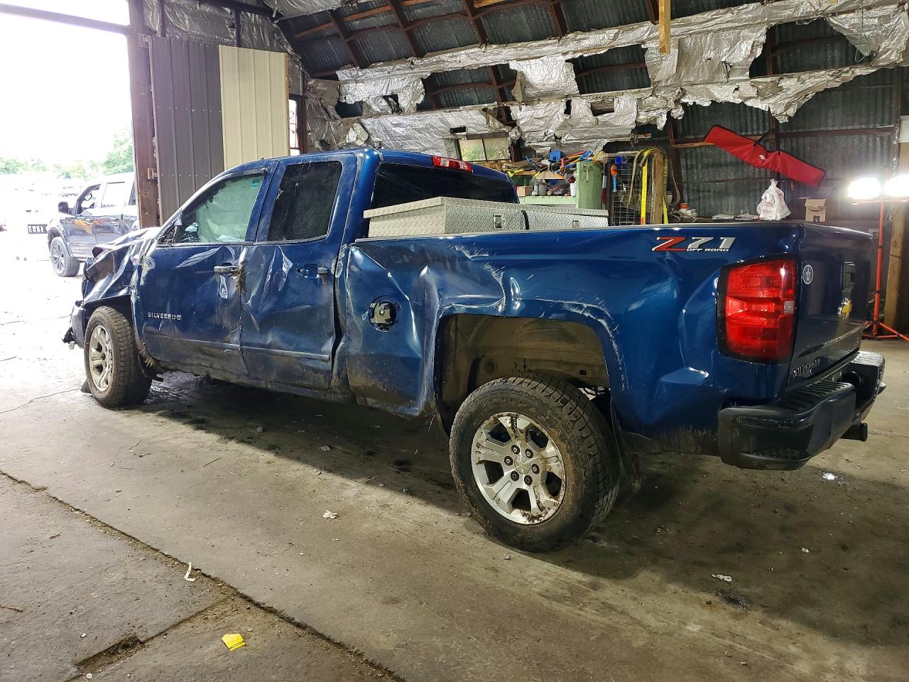 2019 CHEVROLET SILVERADO LD K1500 LT — снимка 2