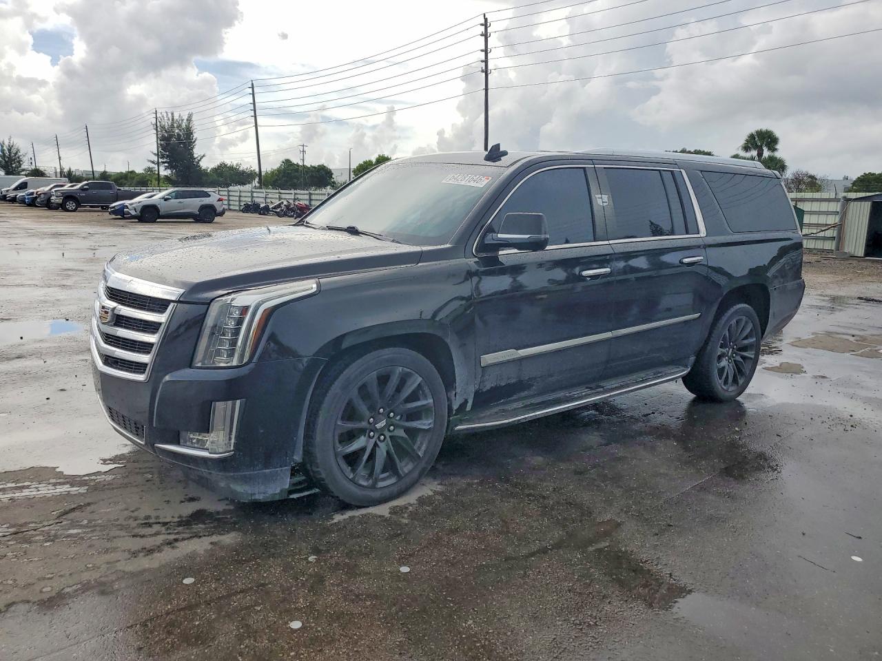 2018 CADILLAC ESCALADE ESV LUXURY