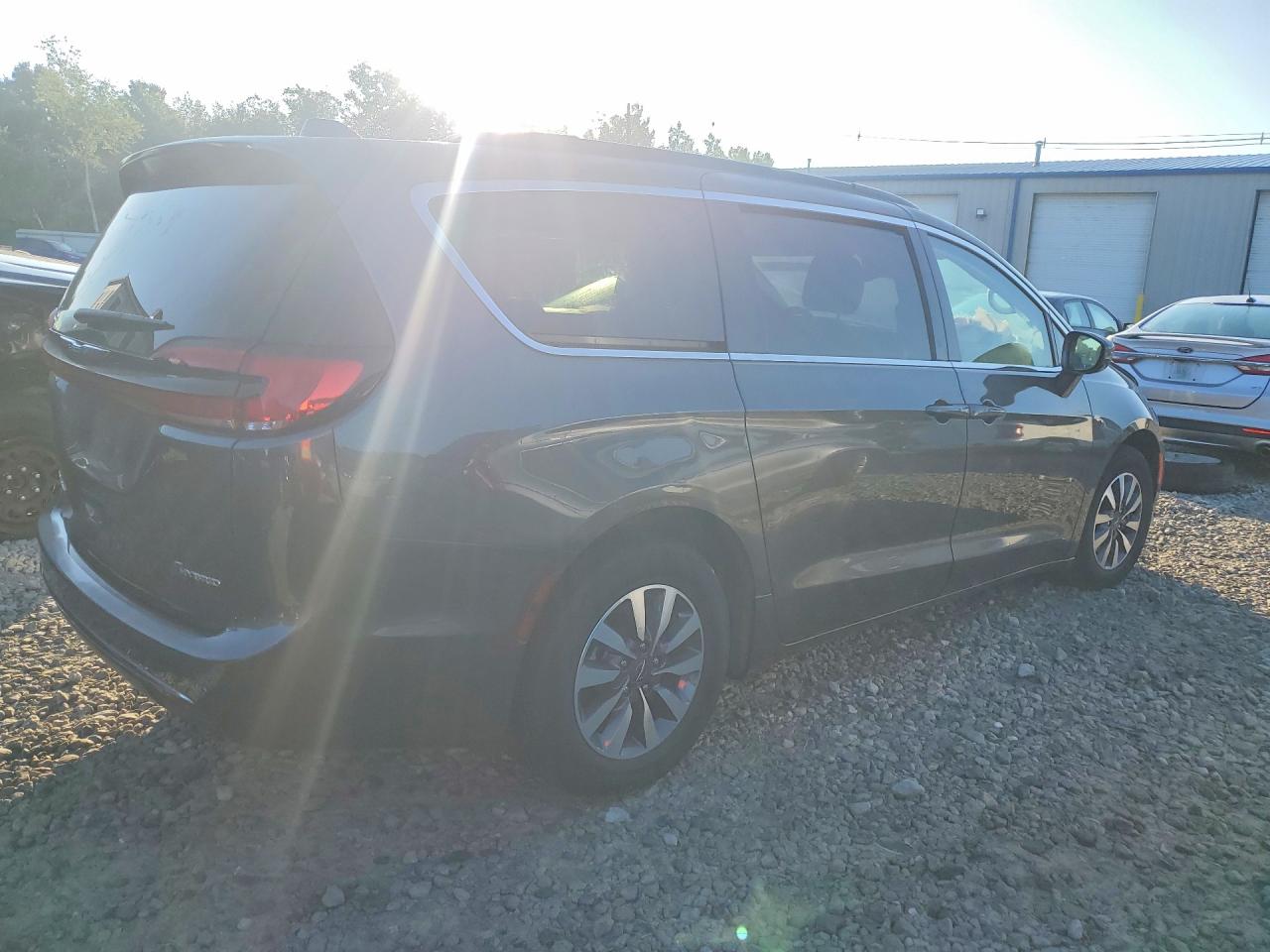2021 CHRYSLER PACIFICA HYBRID TOURING — снимка 3