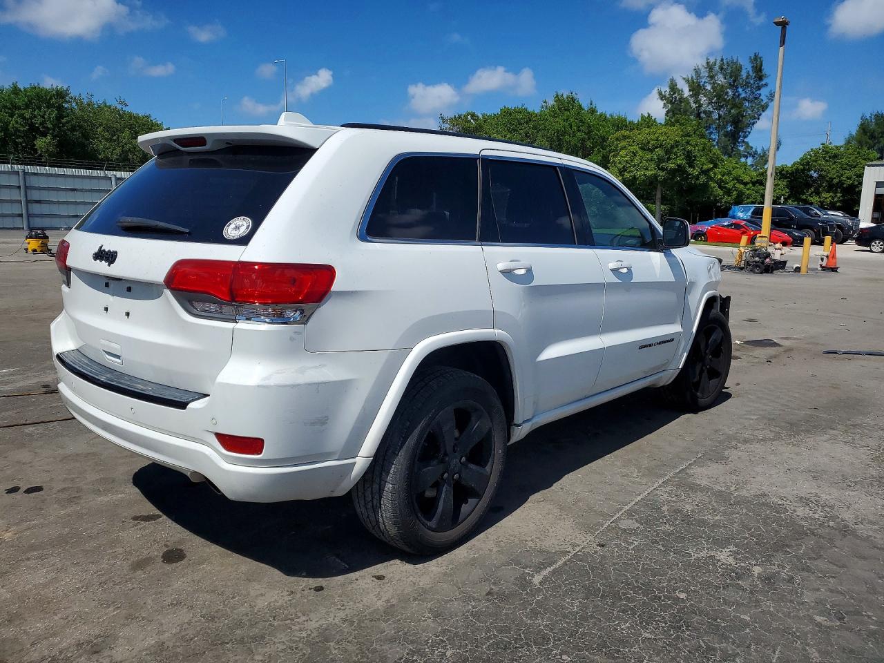 2015 JEEP GRAND CHEROKEE LAREDO — снимка 3
