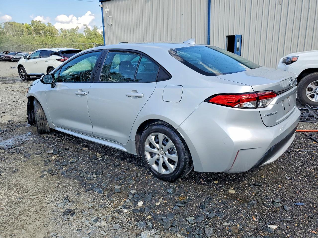 2022 TOYOTA COROLLA LE — снимка 2