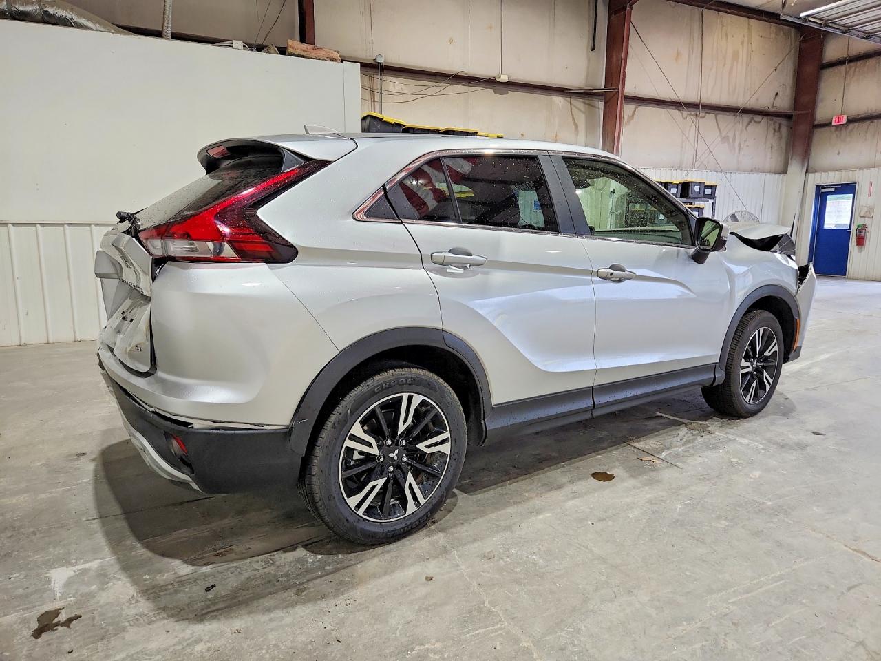 2026 MITSUBISHI ECLIPSE CROSS SE — снимка 3