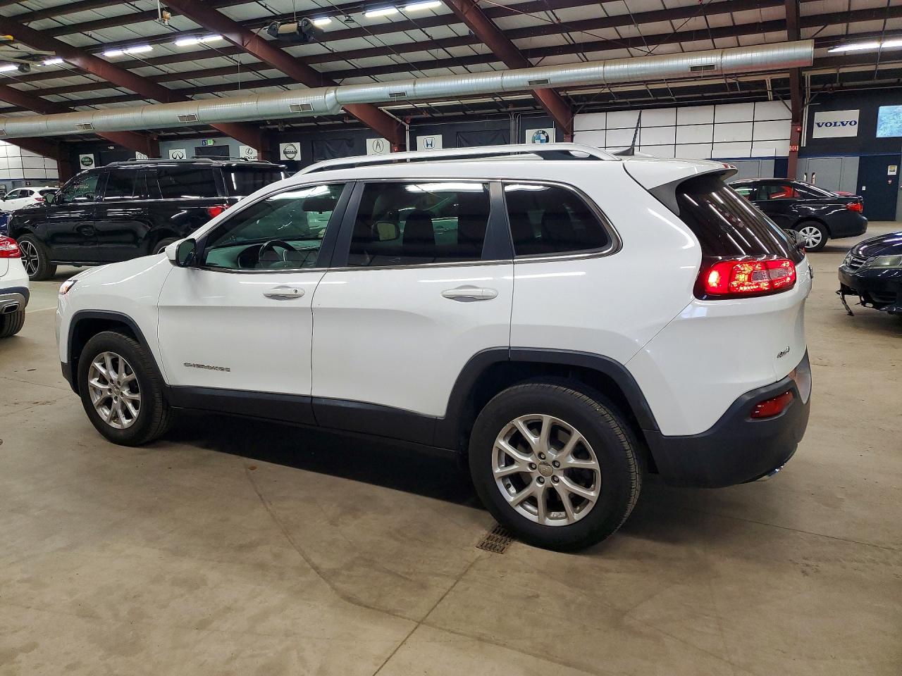 2016 JEEP CHEROKEE LATITUDE — снимка 2