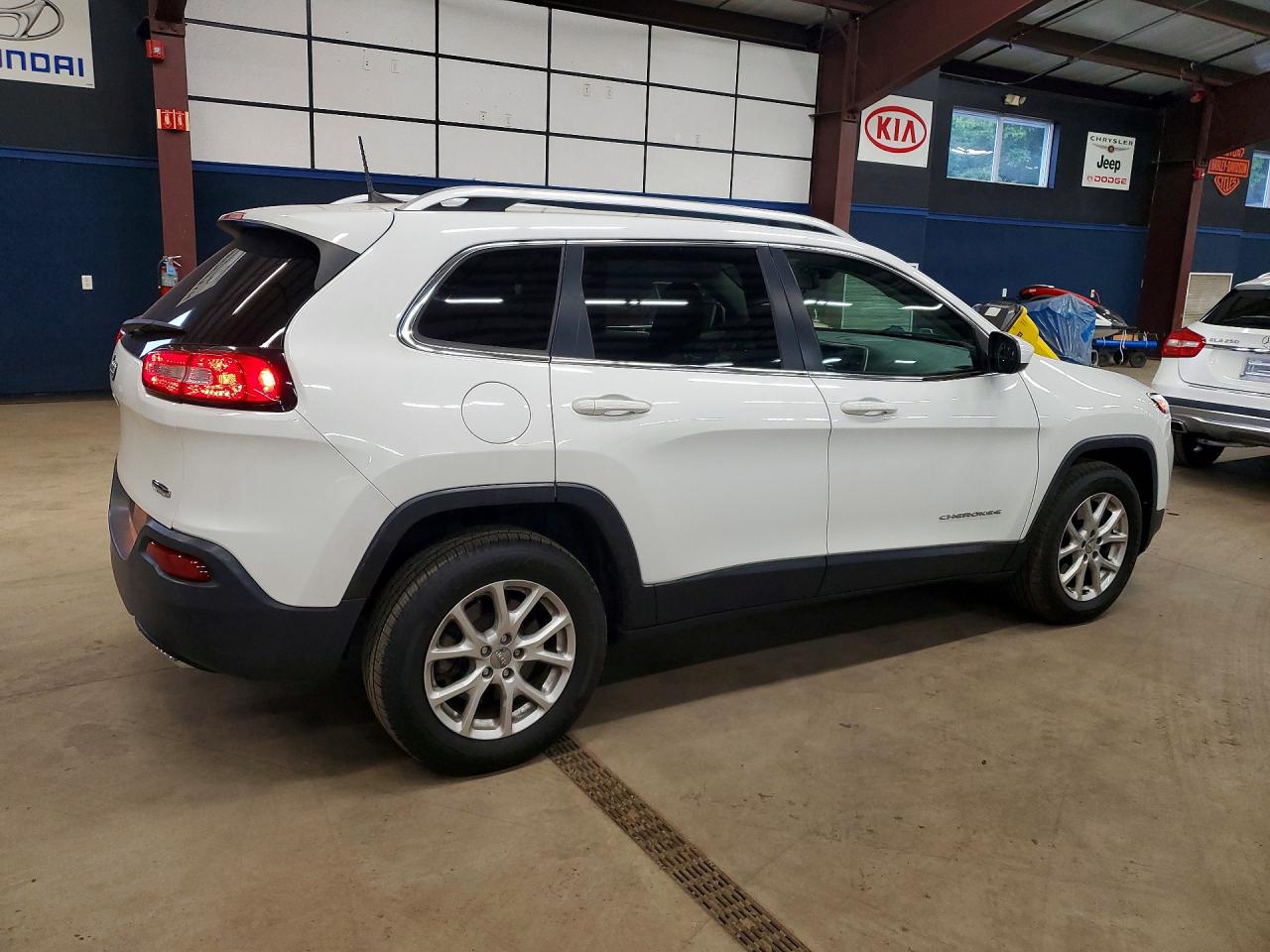 2016 JEEP CHEROKEE LATITUDE — снимка 3