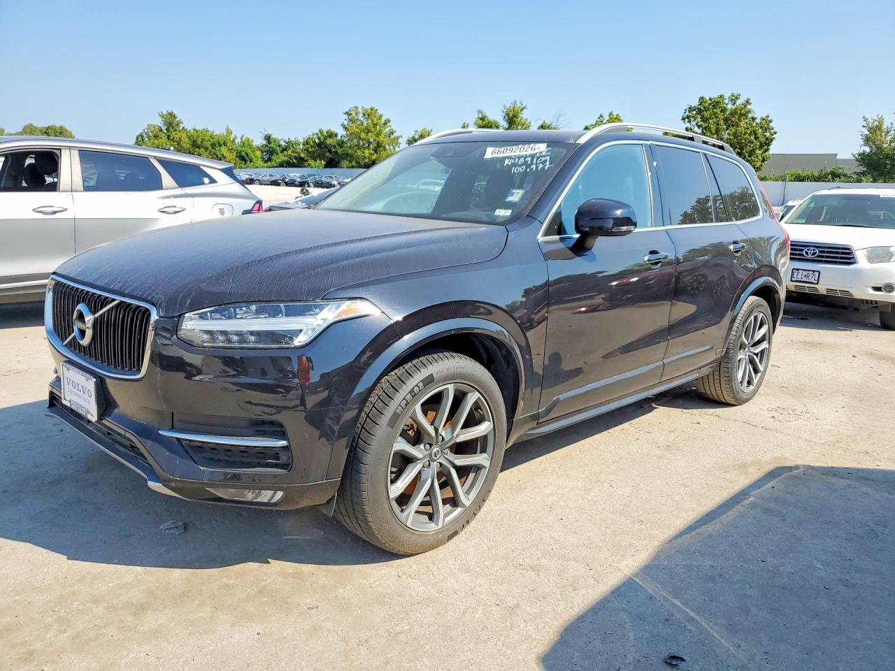 2019 VOLVO XC90 T5 MOMENTUM