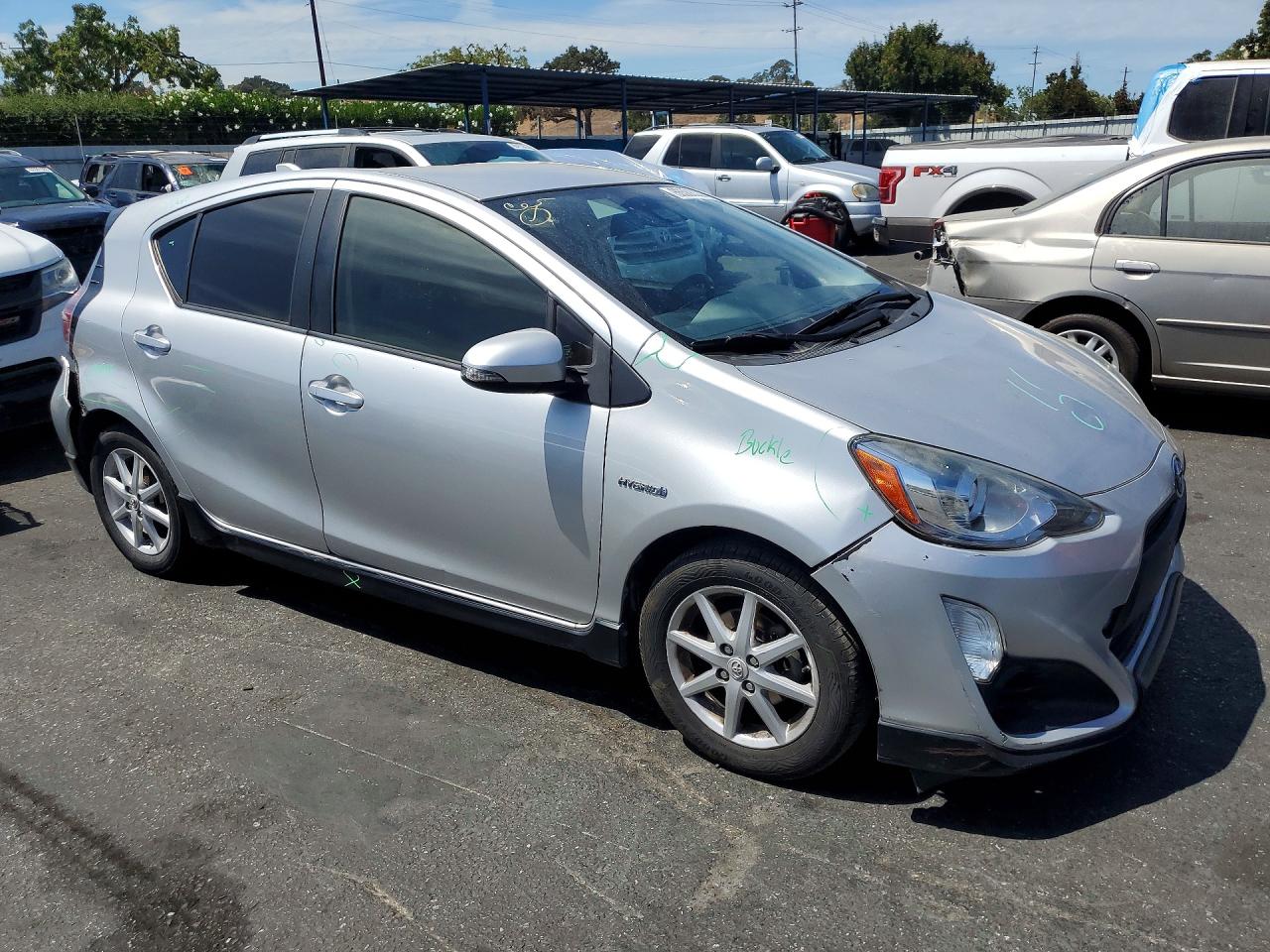 2017 TOYOTA PRIUS C ONE — снимка 4
