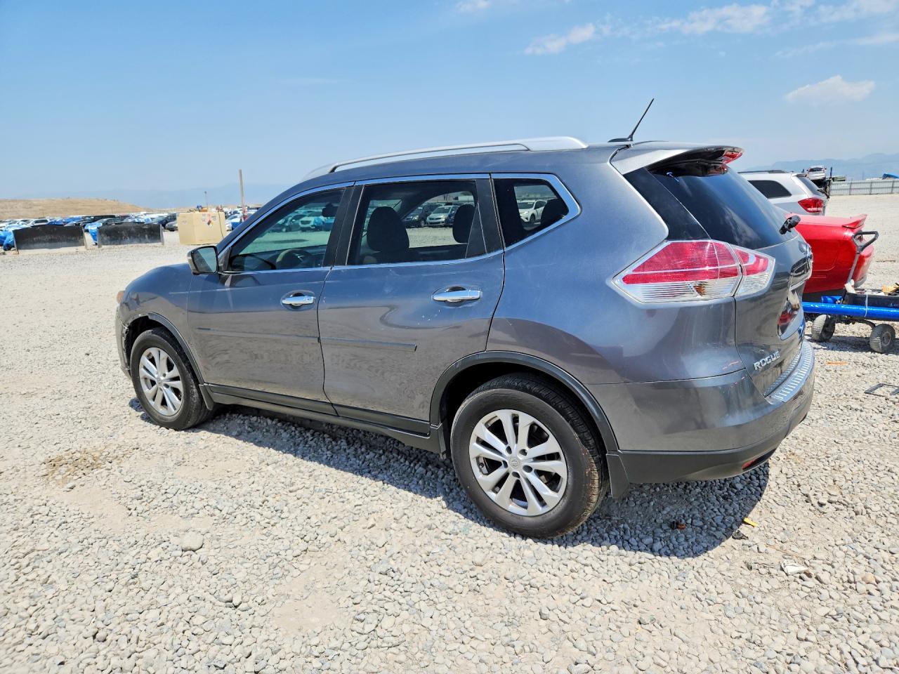 2015 NISSAN ROGUE SV — снимка 2