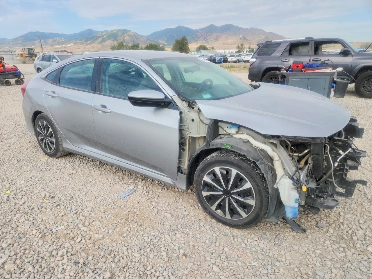 2017 HONDA CIVIC LX — снимка 4