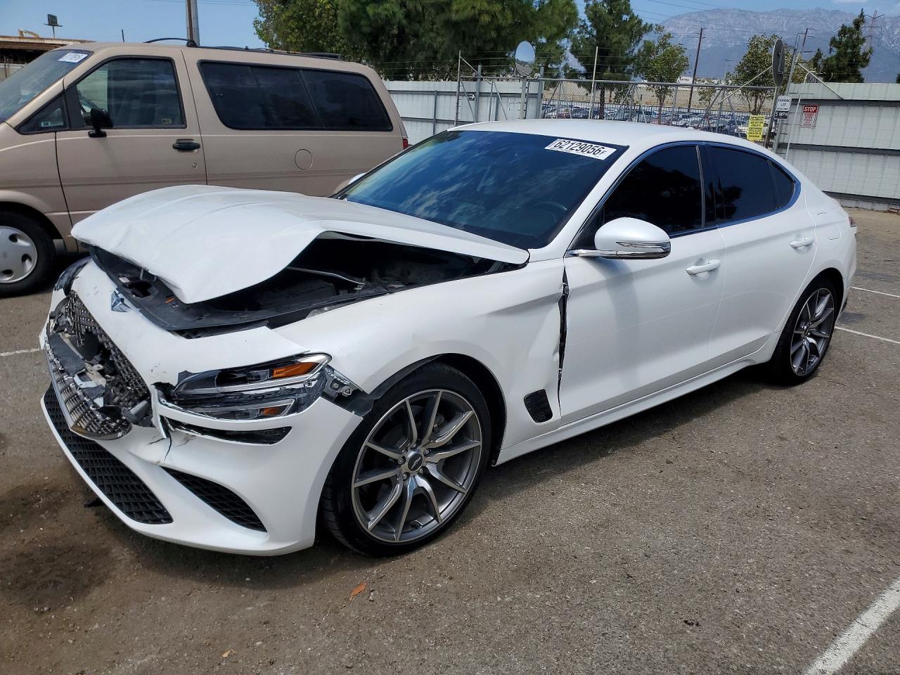 2022 GENESIS G70 3.3T STANDARD