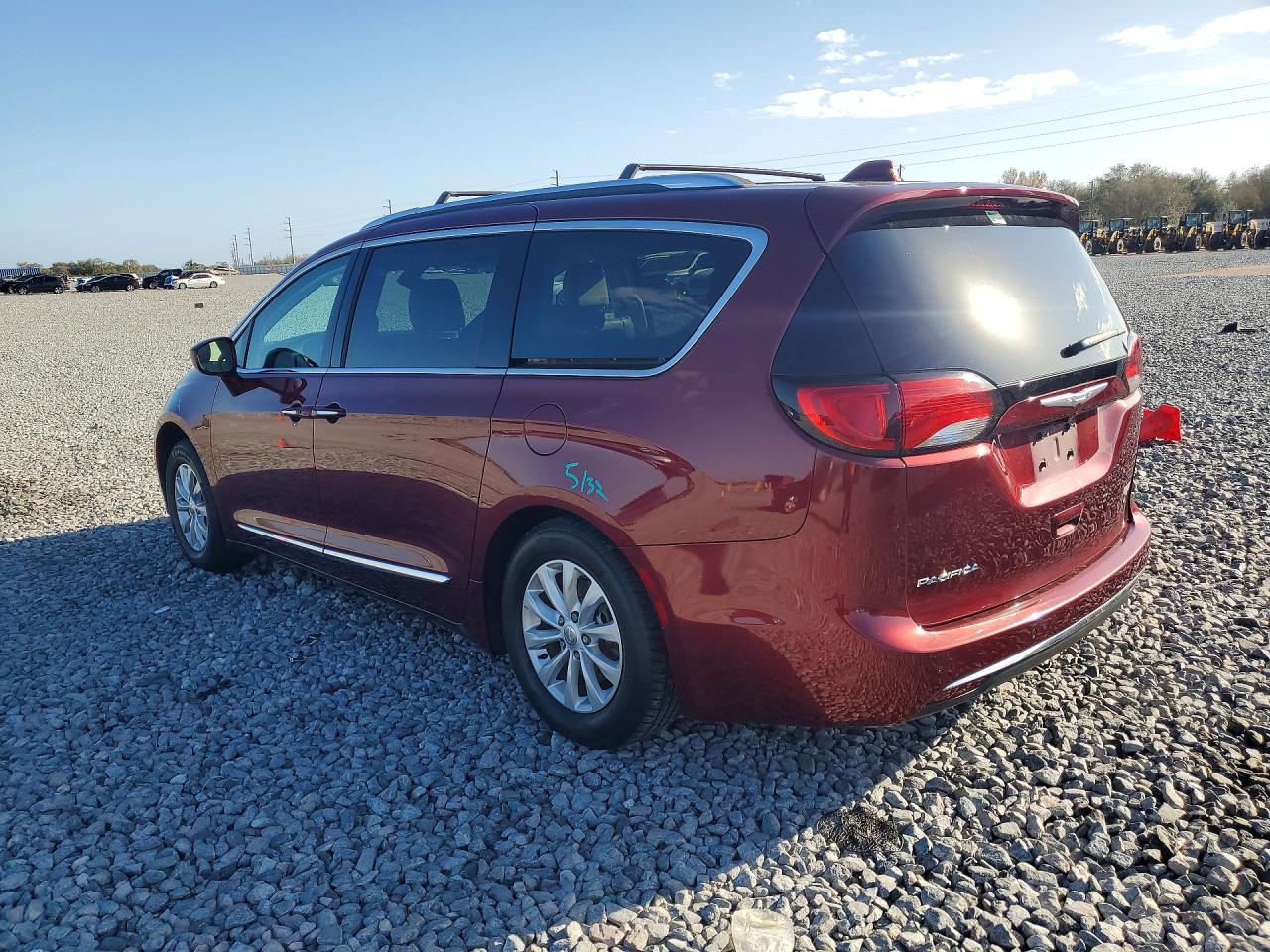 2018 CHRYSLER PACIFICA TOURING L — снимка 2