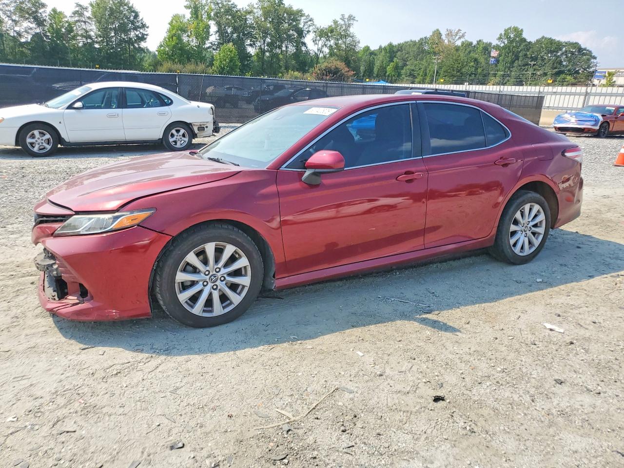 2018 TOYOTA CAMRY LE