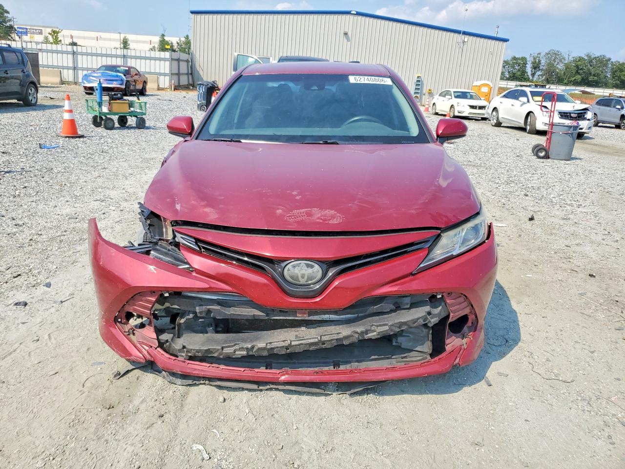 2018 TOYOTA CAMRY LE — снимка 5