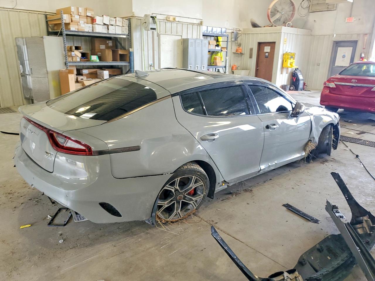 2019 KIA STINGER GT1 — снимка 3
