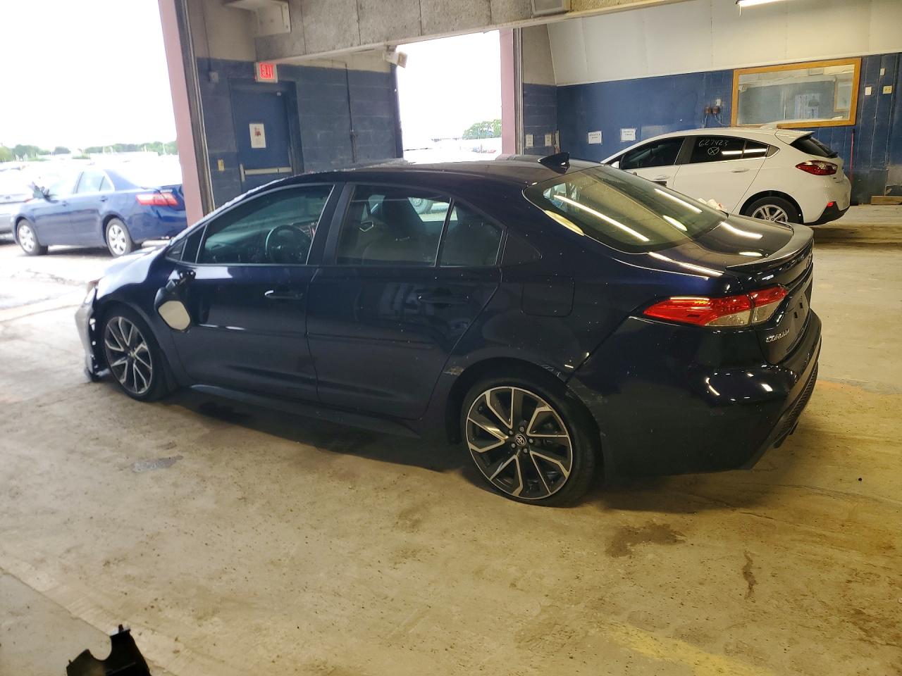 2022 TOYOTA COROLLA SE — снимка 2