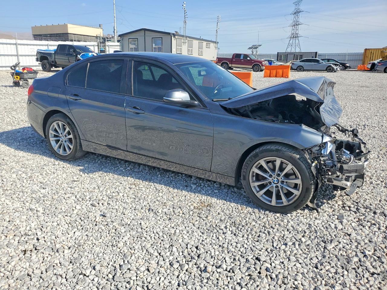 2016 BMW 320 I — снимка 4