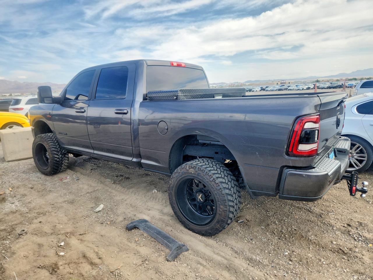 2023 RAM 2500 BIG HORN — снимка 2