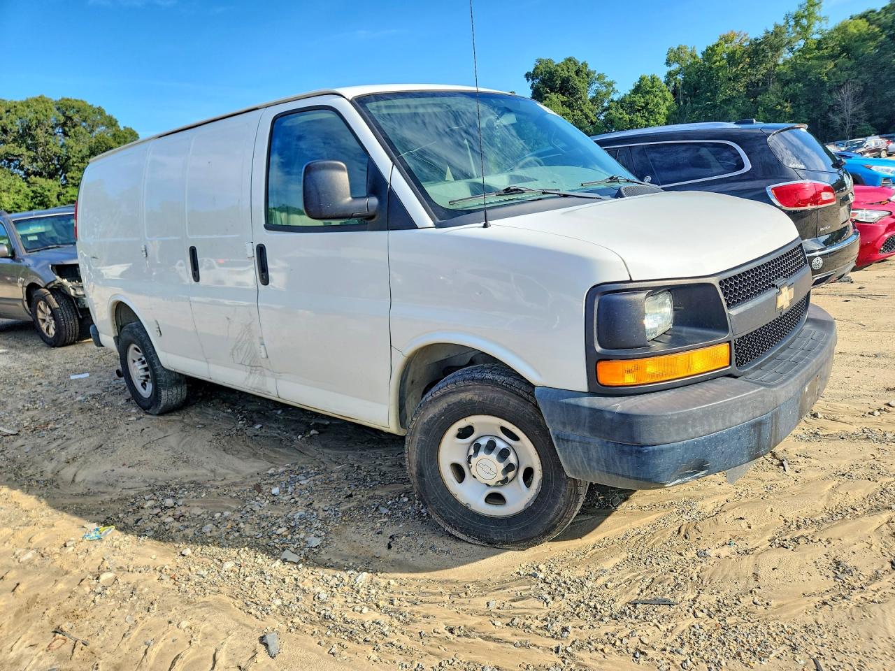 2016 CHEVROLET EXPRESS 2500 — снимка 4