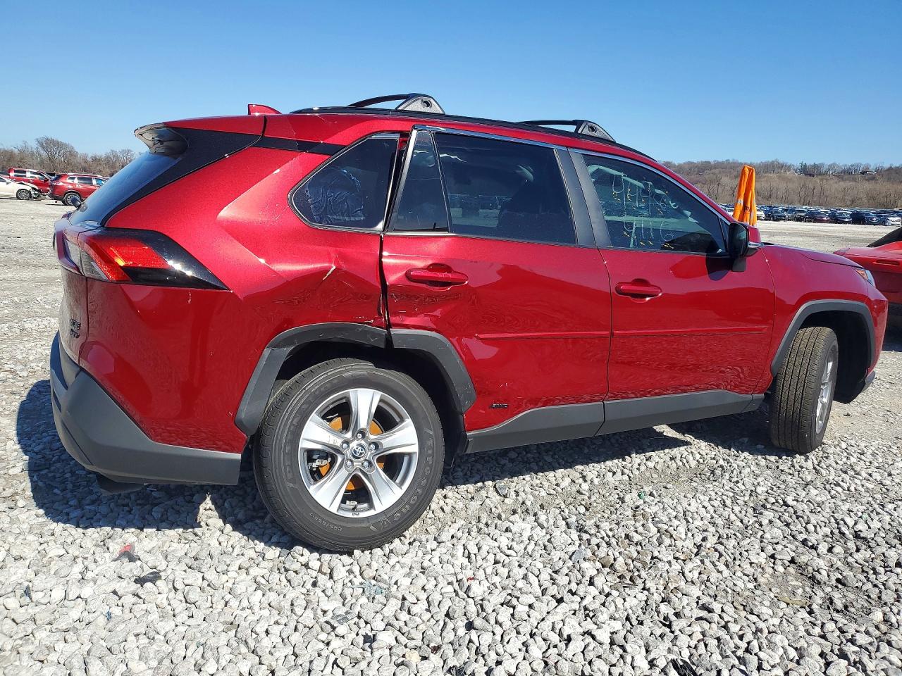 2025 TOYOTA RAV4 HYBRID XLE — снимка 3