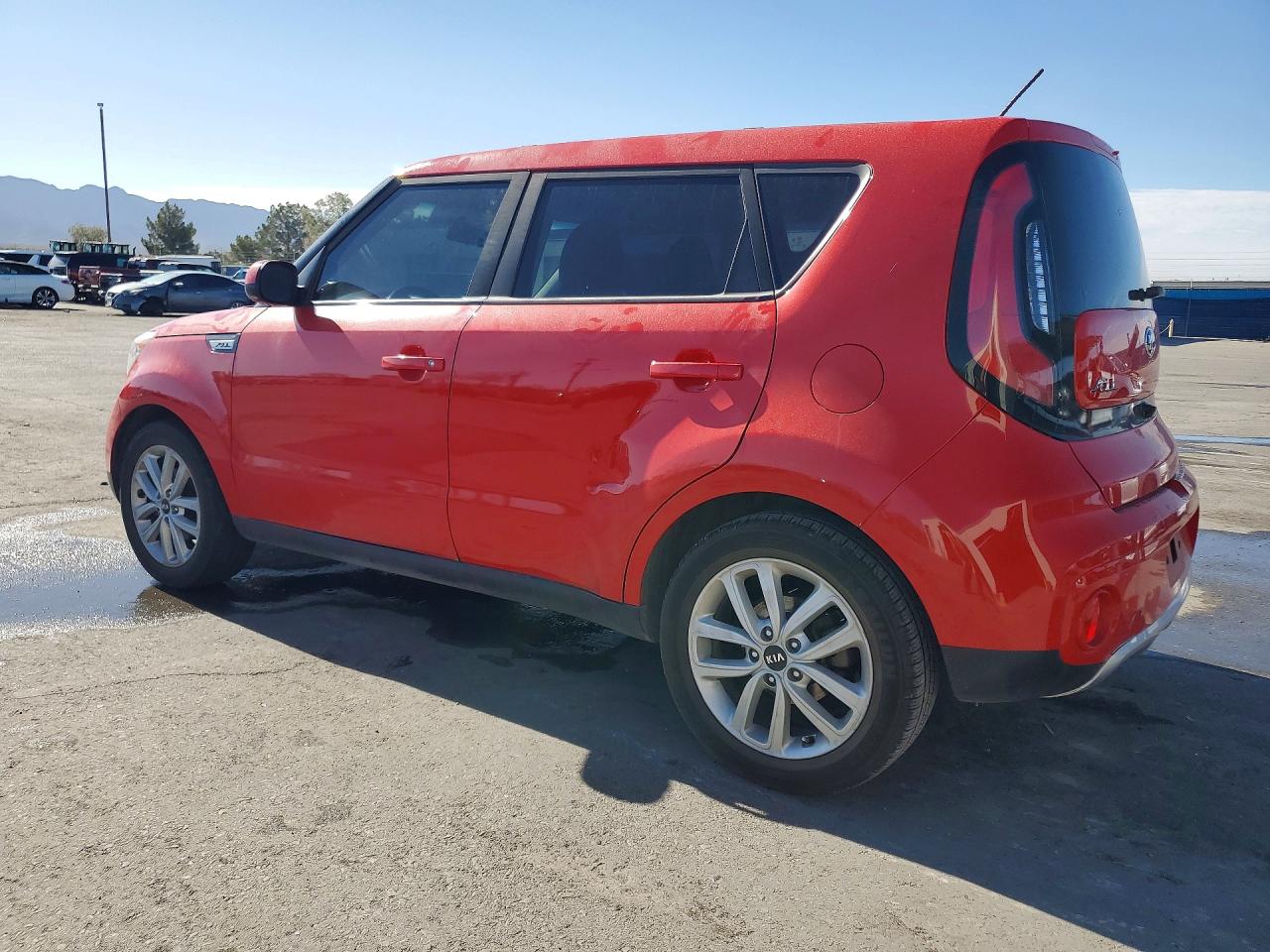 2018 KIA SOUL + — снимка 2