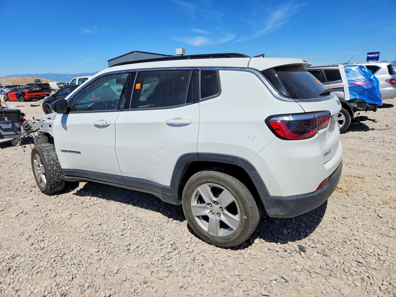 2022 JEEP COMPASS LATITUDE — снимка 2