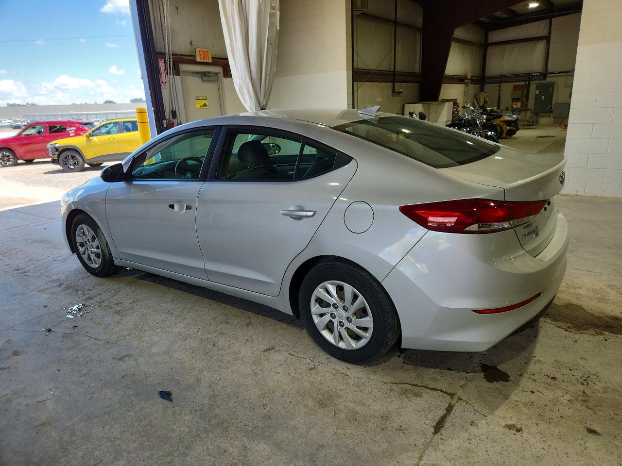 2017 HYUNDAI ELANTRA SE — снимка 2