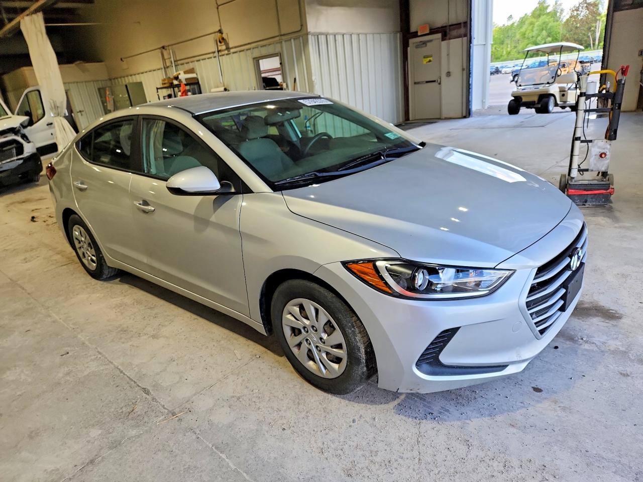 2017 HYUNDAI ELANTRA SE — снимка 4