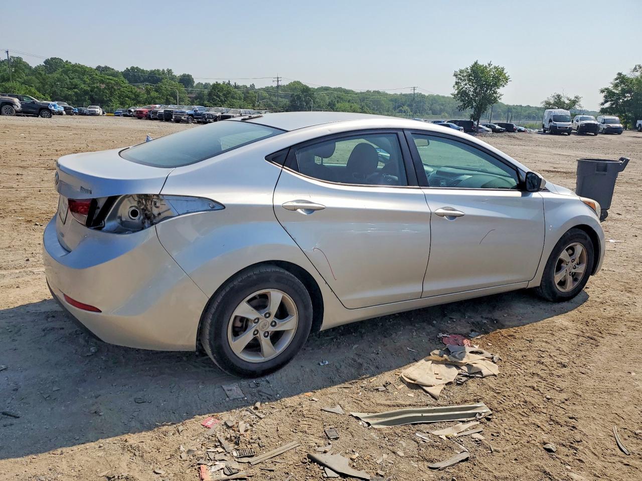 2015 HYUNDAI ELANDRA — снимка 3