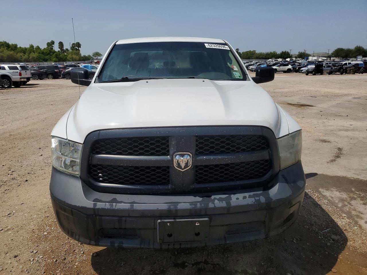 2015 RAM 1500 ST — снимка 5