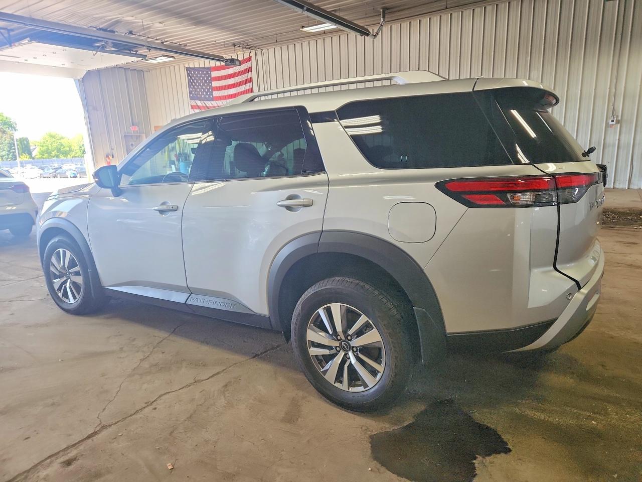 2023 NISSAN PATHFINDER S — снимка 2