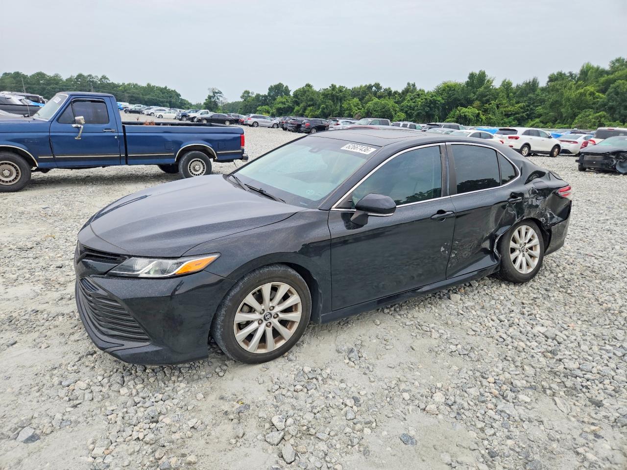 2018 TOYOTA CAMRY LE