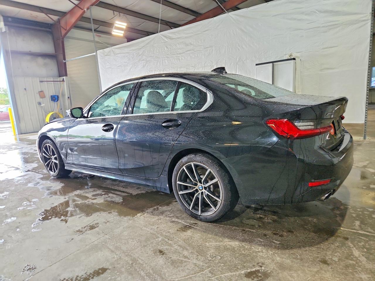 2019 BMW 330XI — снимка 2