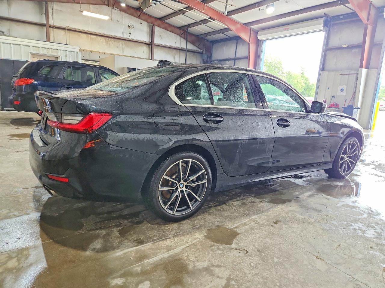 2019 BMW 330XI — снимка 3