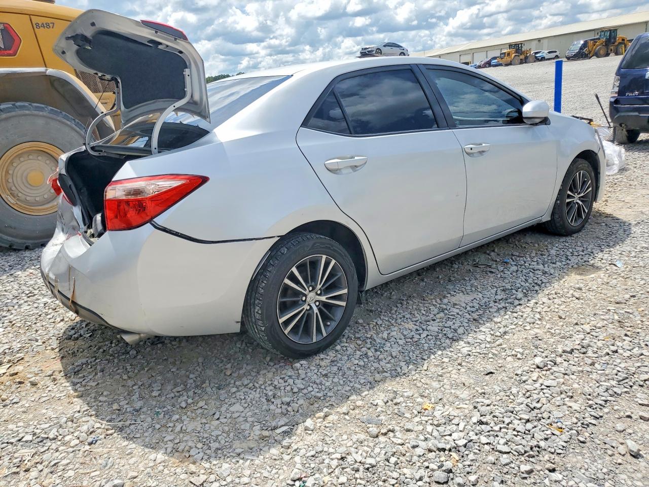 2017 TOYOTA COROLLA L — снимка 3