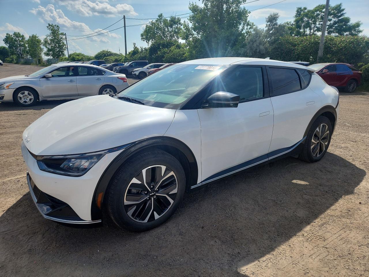 2024 KIA EV6 LIGHT