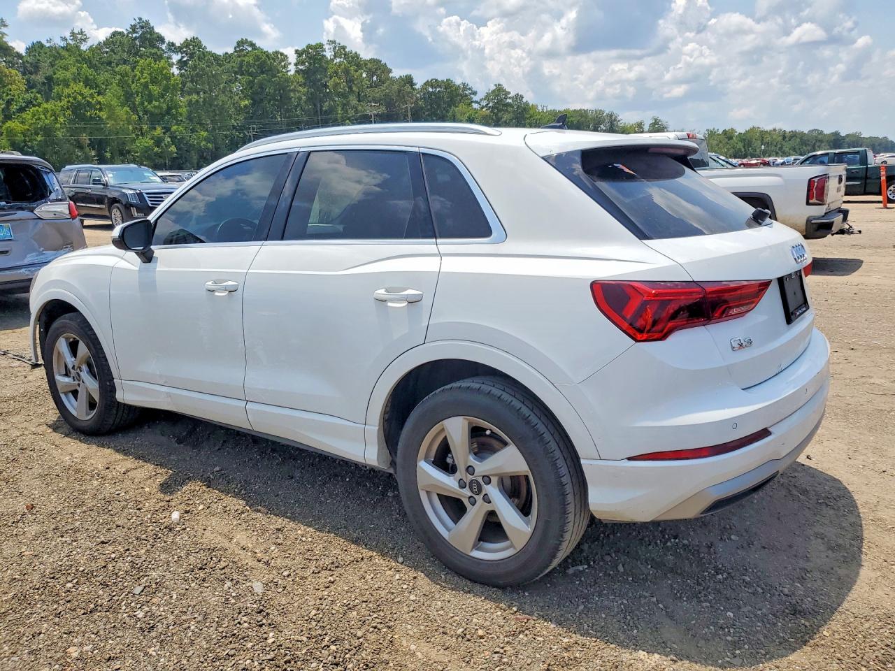 2021 AUDI Q3 PREMIUM 40 — снимка 2