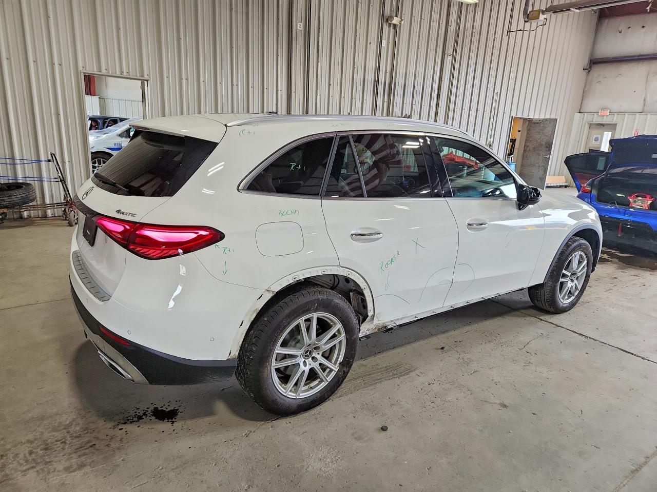 2023 MERCEDES-BENZ GLC 300 4MATIC — снимка 3
