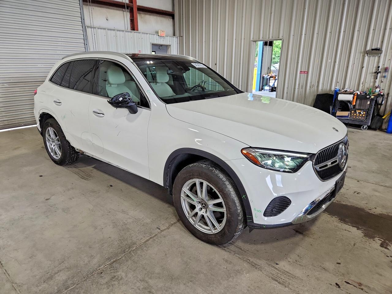 2023 MERCEDES-BENZ GLC 300 4MATIC — снимка 4