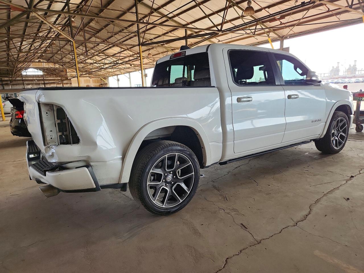 2019 RAM 1500 LARAMIE — снимка 3