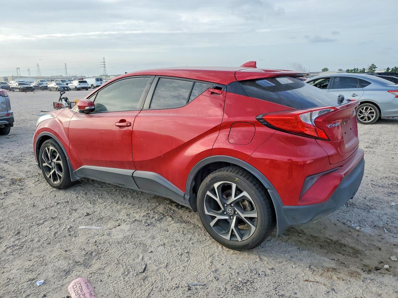 2021 TOYOTA C-HR XLE — снимка 2