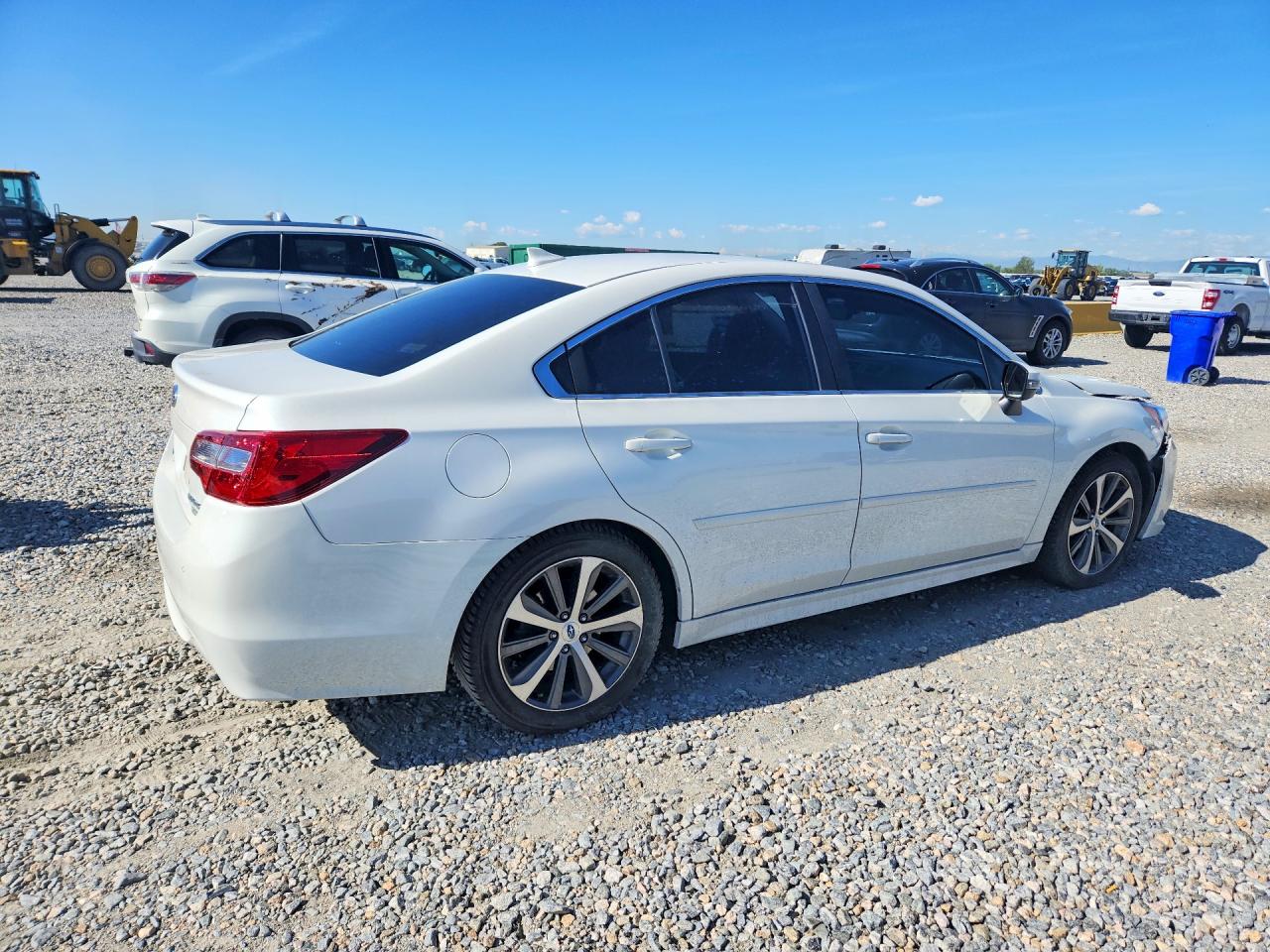 2017 SUBARU LEGACY 2.5I LIMITED — снимка 3
