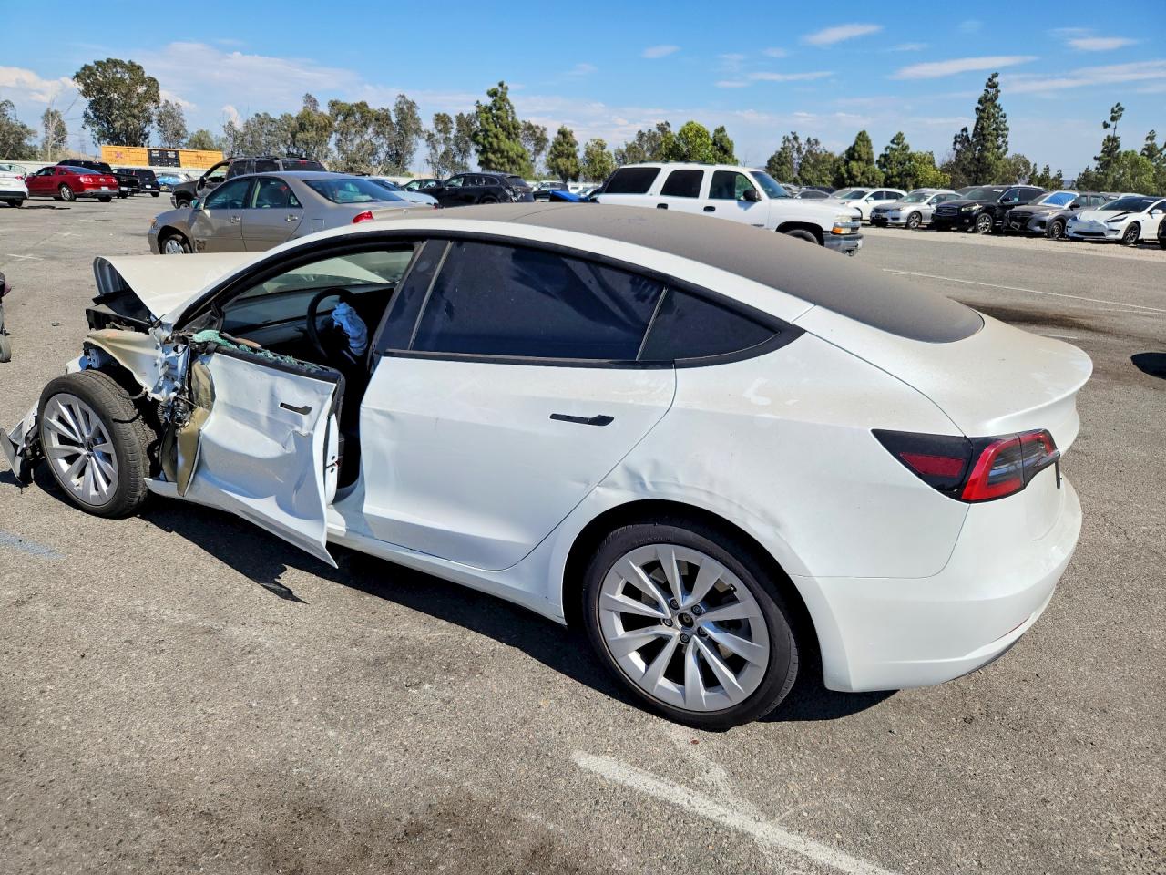 2023 TESLA MODEL 3 — снимка 2