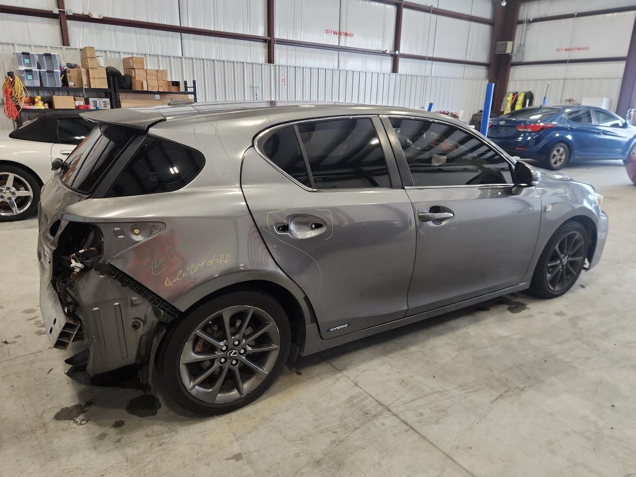 2013 LEXUS CT 200 — снимка 3