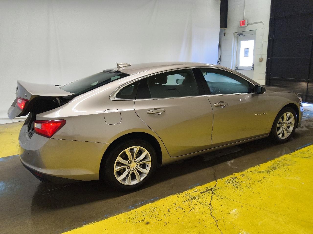 2023 CHEVROLET MALIBU LT — снимка 3