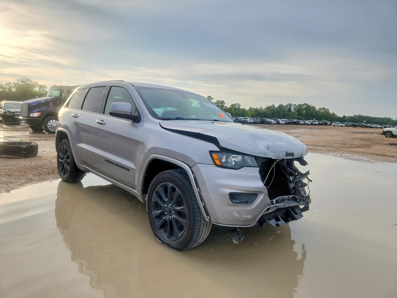 2018 JEEP GRAND CHEROKEE LAREDO — снимка 4
