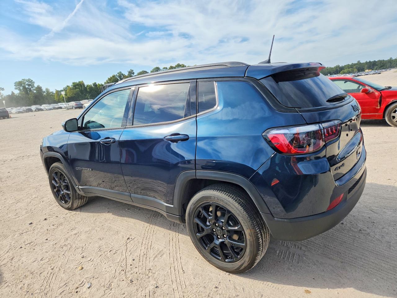 2026 JEEP COMPASS LATITUDE — снимка 2