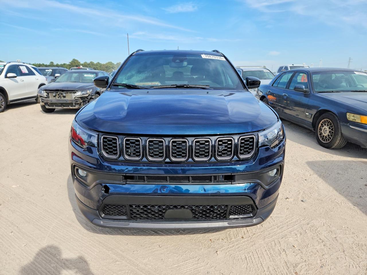 2026 JEEP COMPASS LATITUDE — снимка 5