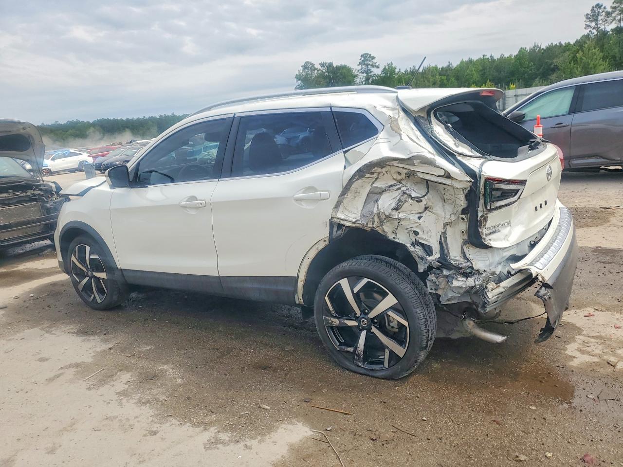 2020 NISSAN ROGUE SPORT SL — снимка 2