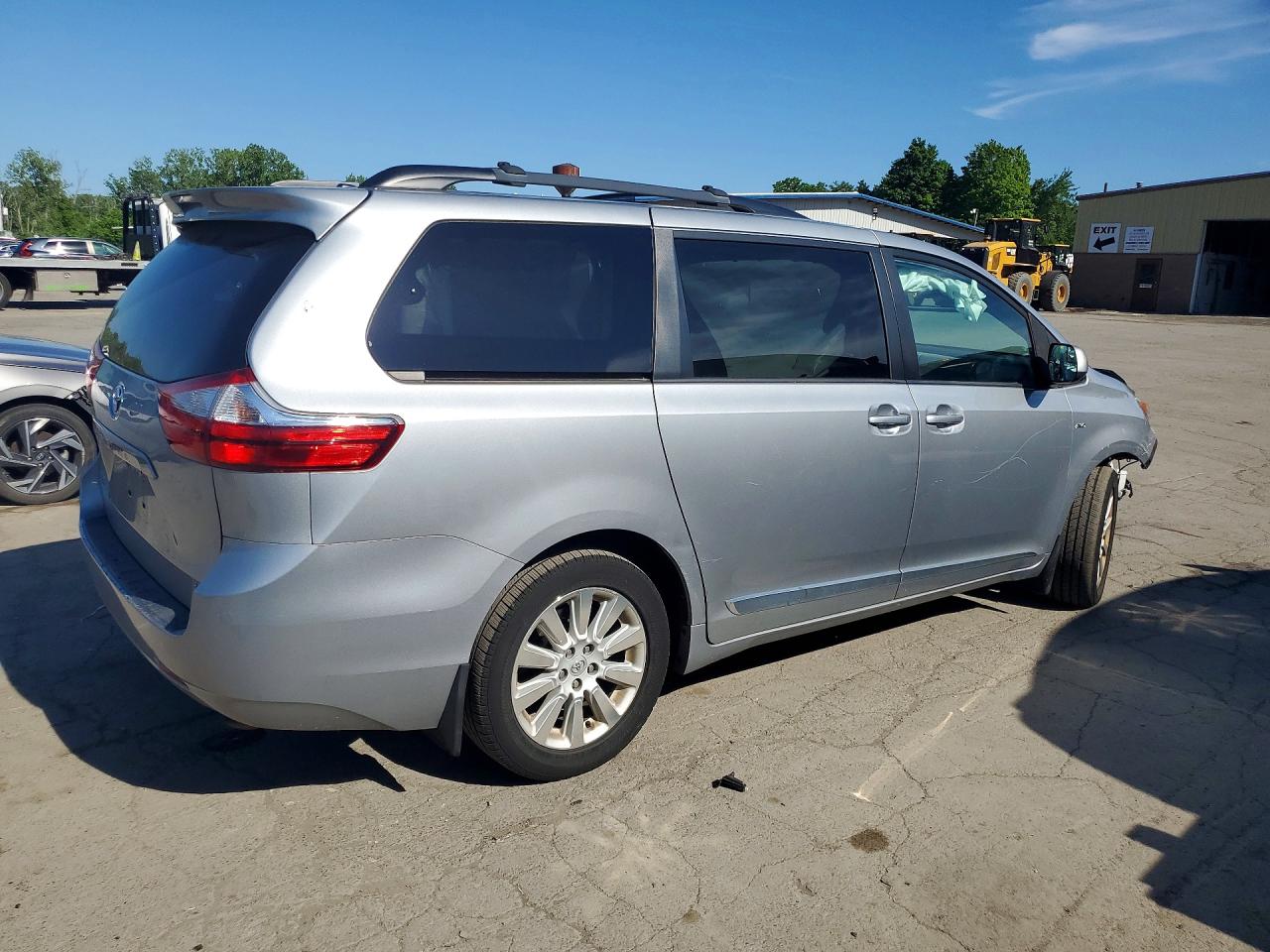 2016 TOYOTA SIENNA LE — снимка 3