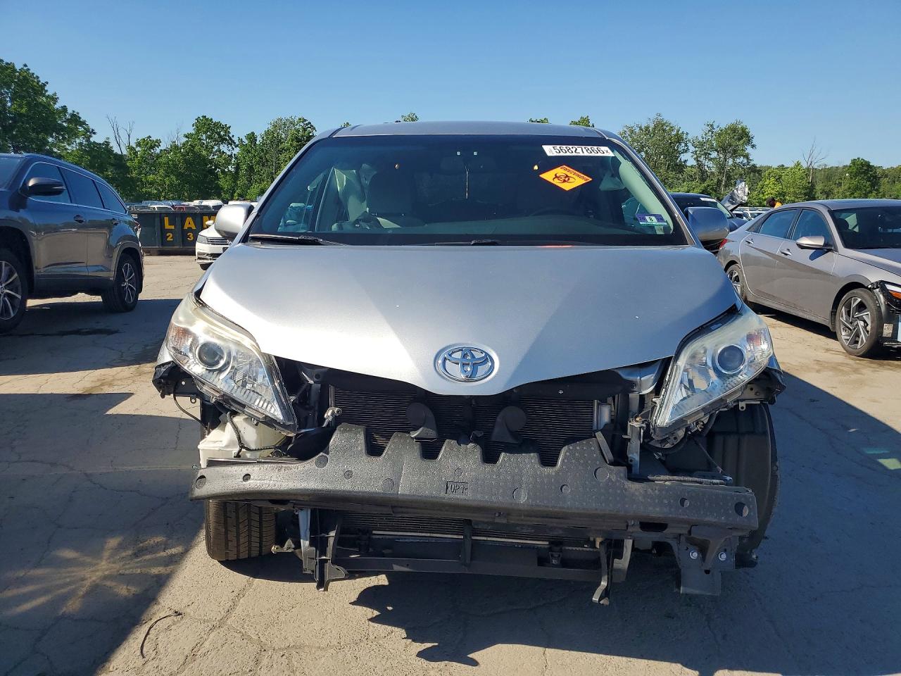 2016 TOYOTA SIENNA LE — снимка 5