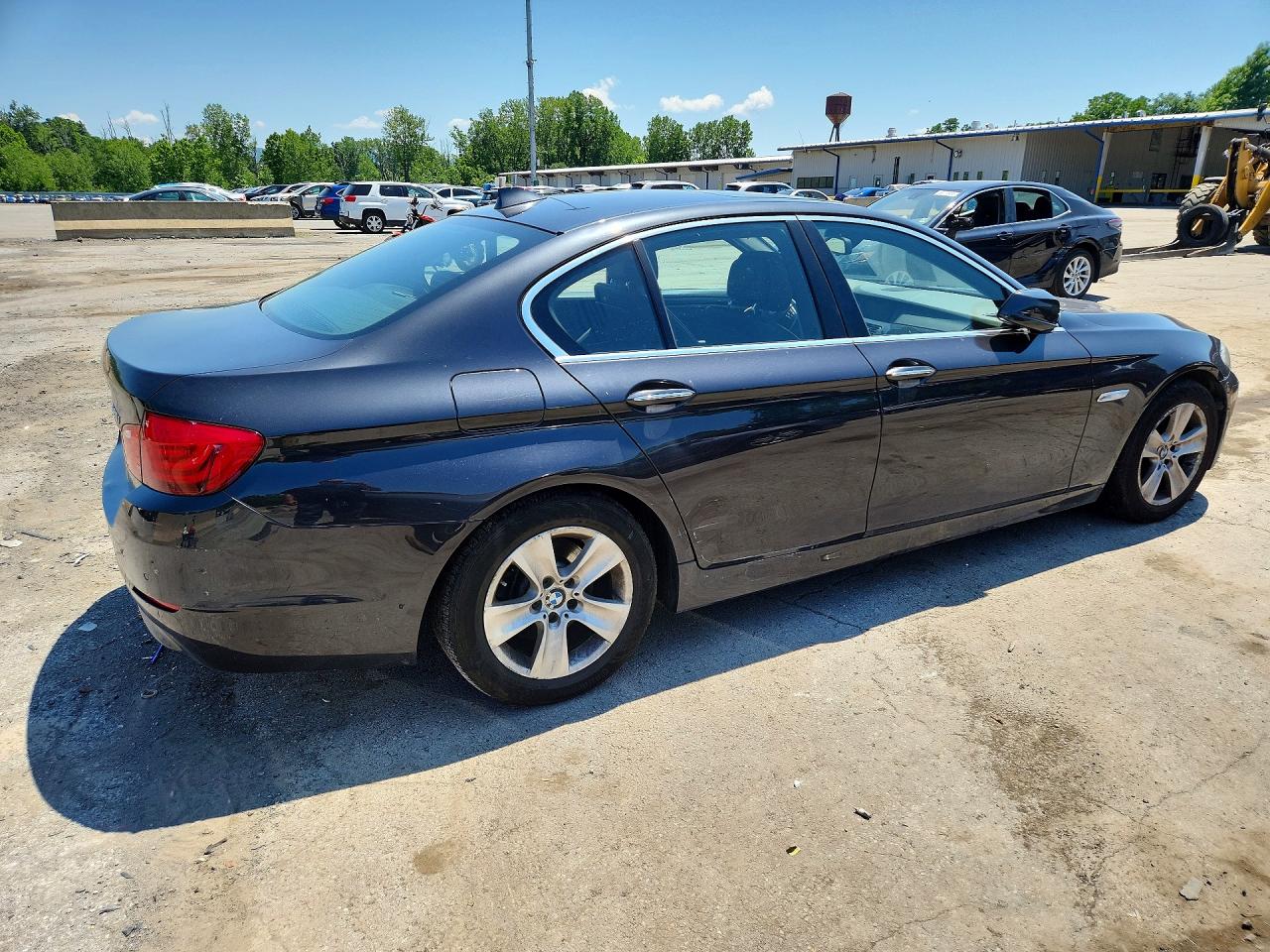 2013 BMW 528 XI — снимка 3